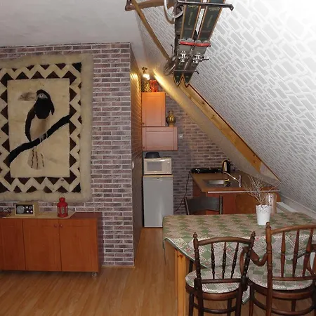 דירה Apartman V Rajskej Zahrade ליפטובסקי אונדריי